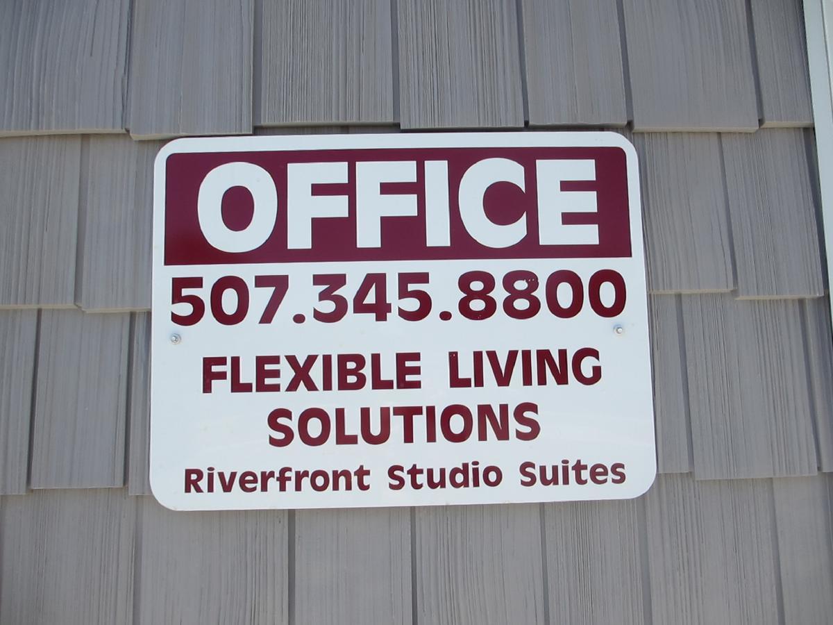 Riverfront Studio Suites Mankato Εξωτερικό φωτογραφία